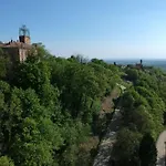 Charming Castle Stay, Hébergement de vacances *