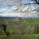 Charming Castle Stay, Hébergement de vacances