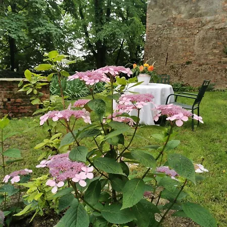 Belvilla By Oyo Castello Di Robella