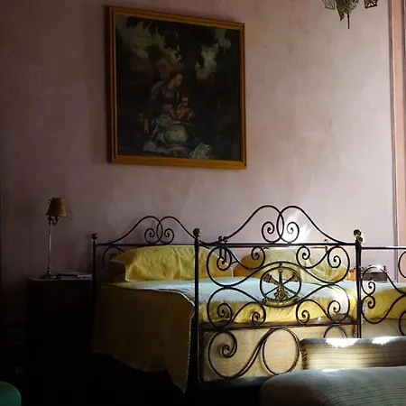 Charming Castle Stay, Feriehus