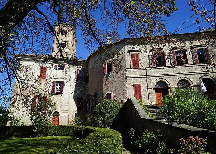 Charming Castle Stay, Semesterbostad Robella