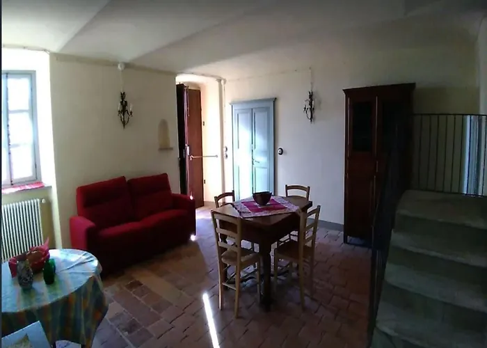 Charming Castle Stay, 度假居 Robella